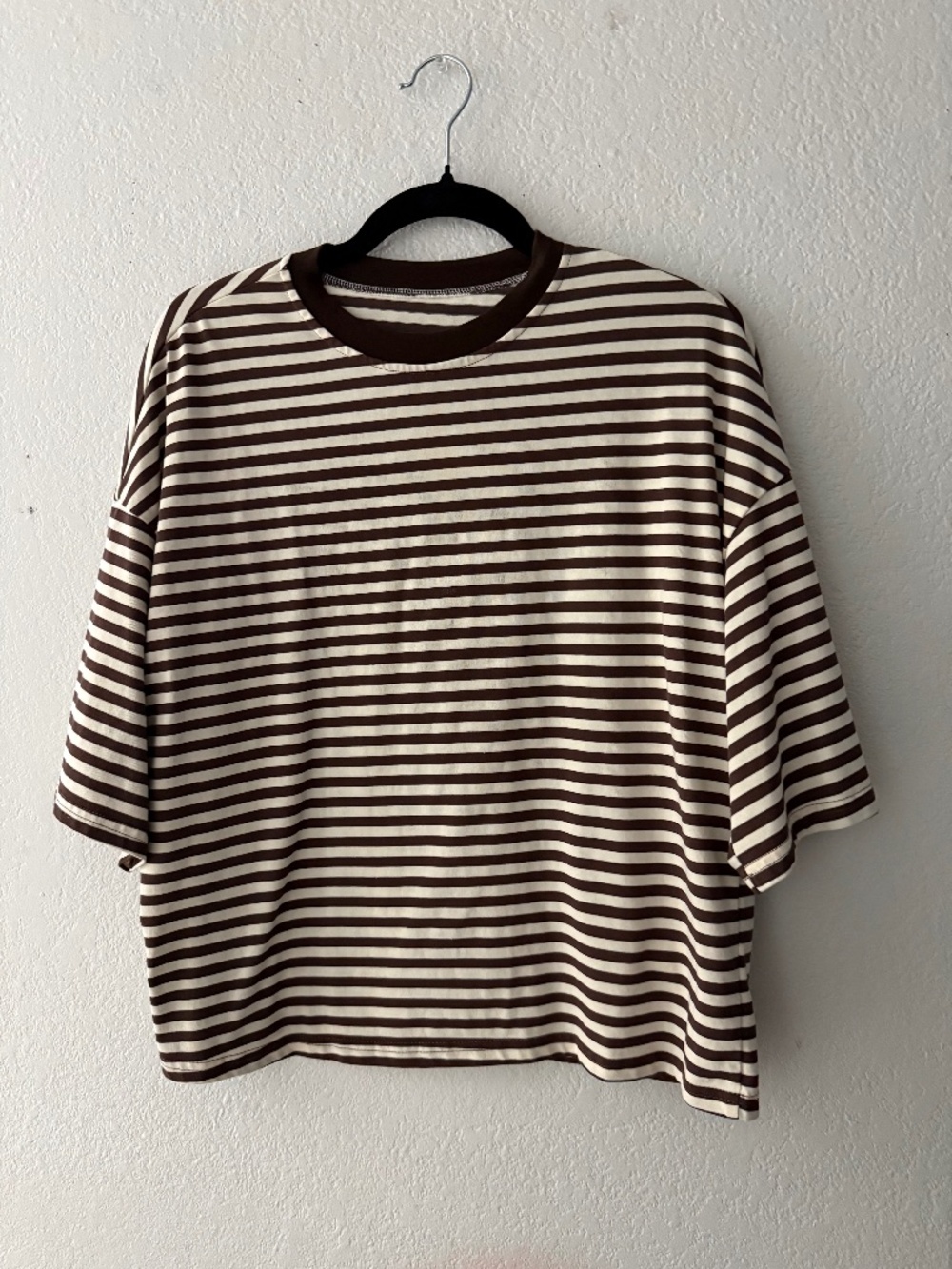 Nwot brown strip tee